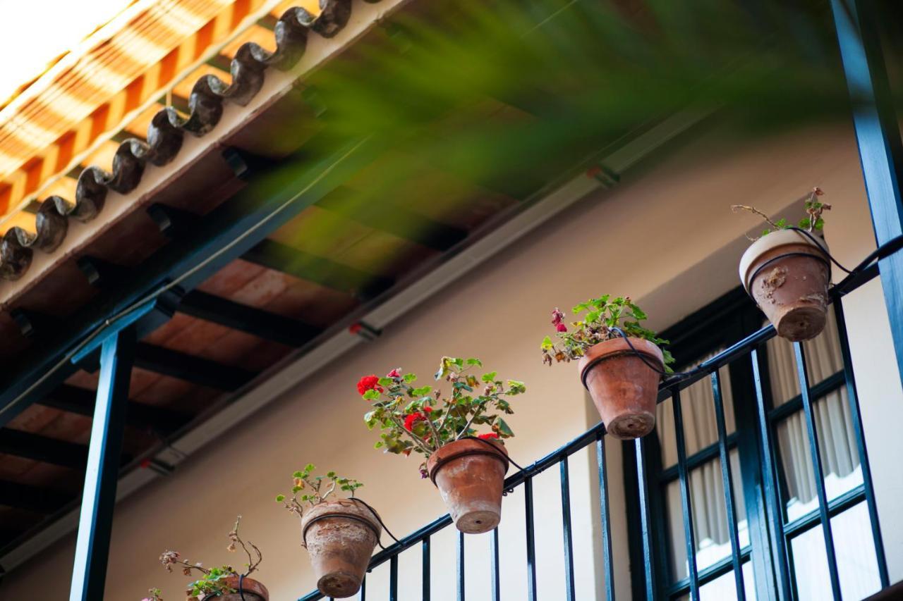 Alohamundi Lumbreras I Apartment Sevilla Exterior foto